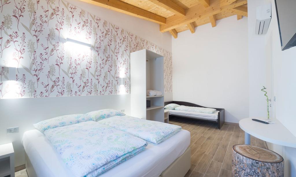 Agriturismo Vin E Amor 드로네로 외부 사진